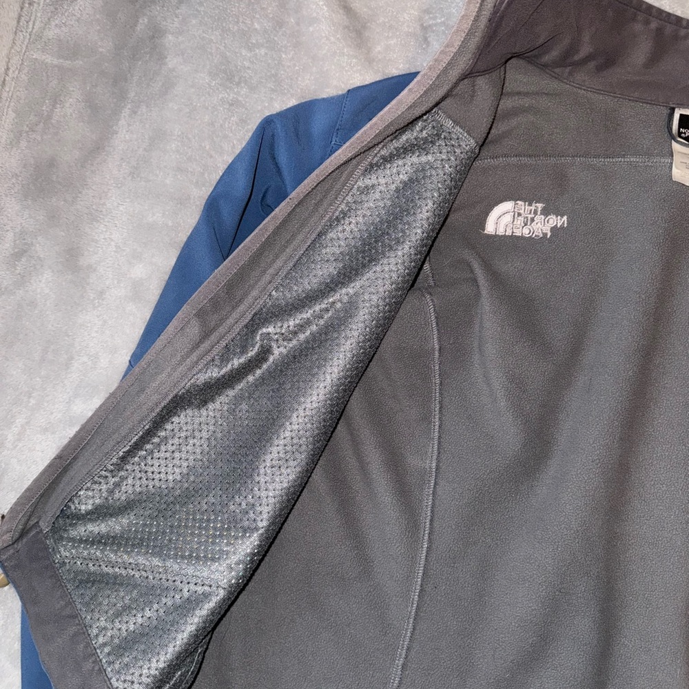 North Face Jacket - Picture 4 of 6